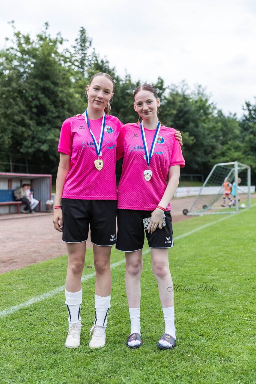 Bild 172 - Loewinnen Cup